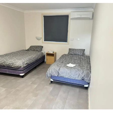 Yetholme Motel 外观 照片